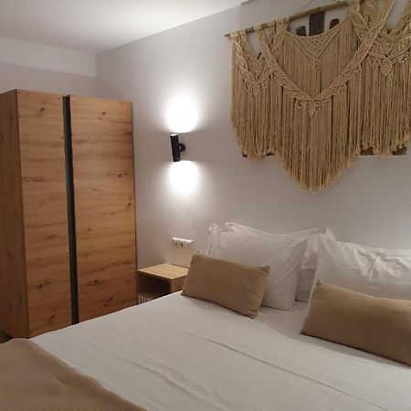 Naxos City Mevi Apartments מראה חיצוני תמונה